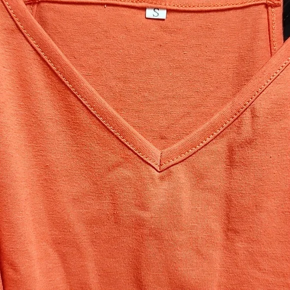 Women's size small romper. - Picture 4 of 6